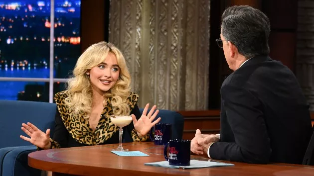 m_sabrinacarpenteroncolbert_121324899367