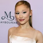 getty_arianagrandeatggevent_121824464329