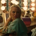 e_pamelaanderson_010825408034