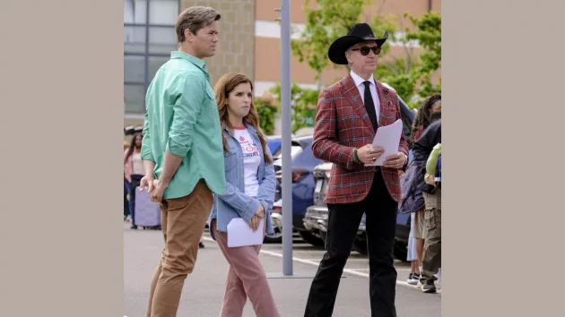 e_anothersimplefavor_020425138182