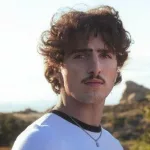 m_bensonboone_jonathanweiner2_010325557565