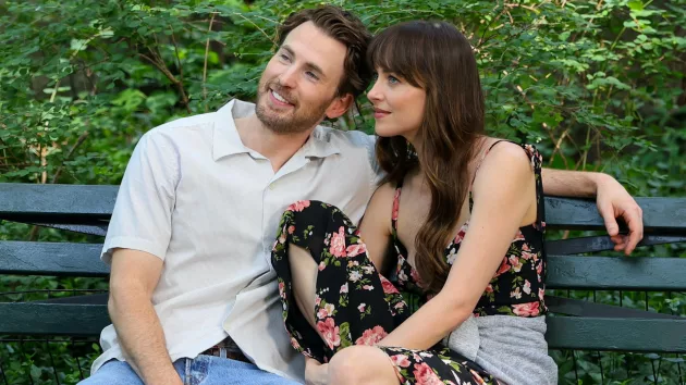 getty_materialists_030425363580