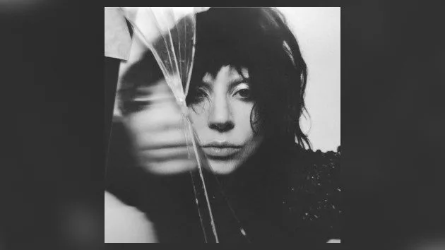 m_ladygagamayhem_012725163075