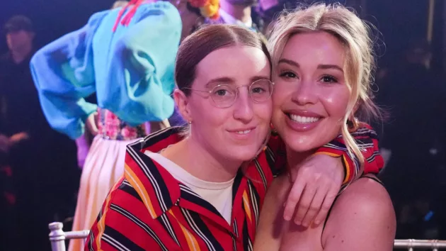 getty_gabbywindeyrobbyhoffman_030525230671