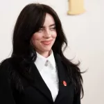 m_billieeilishoscarscarpetdisneychriswillard_032824839518