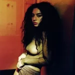 m_charli20xcx202205bcredit20-20harley20weir5d_060724839331