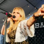 m_jessicasimpsonluckreunion_ismael20quintanilla20iii_031425912281