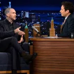 m_adam20levine20on20fallon_040825485550