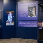 m_taylorswifterastourdisplay_041825825311