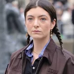 g_lorde_042325409706