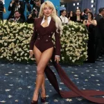 getty_sabrinacarpentermetgala_050525502095