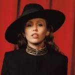 m_mileycyrusapplemusic_051425868938