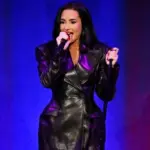 getty_demi20lovato20singing_072225474160