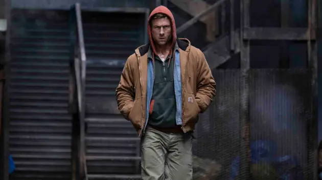 e_therunningman_070125573477