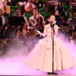 m_arianagrandesingswickedspecial_102225811820