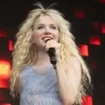 getty_carly20rae20jepsen20bonnaroo_102625313850