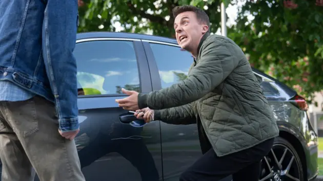 e_malcominthemiddlerevival_122925278591