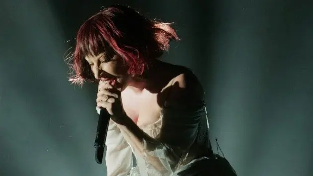 m_lady20gaga20kimmel202_031025432321