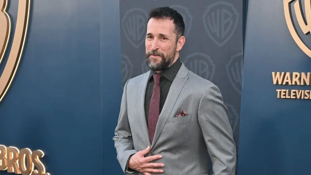Noah Wyle attends the Warner Brothers Nominees Party Los Angeles^ CA USA. 13th Sep 2025