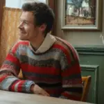 m_harrystylessmilingzaneloweshow_030426232765