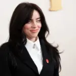 m_billieeilishoscarscarpetdisneychriswillard_032824389309