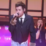 m_harry20styles20performing20on20snl_031526779712