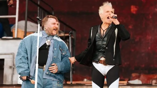 m_davidleerothteddyswimsstagecoach_042726_0759774