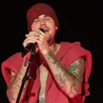 getty_justinbiebercoachellared_042926365291