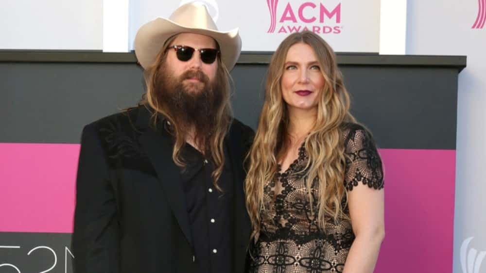 Chris Stapleton Gives Update On Newborn Twin Boys | KTFW-FM