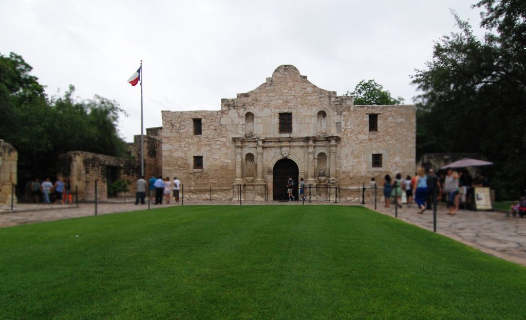 The Alamo…Hero's or Not? KTFWFM