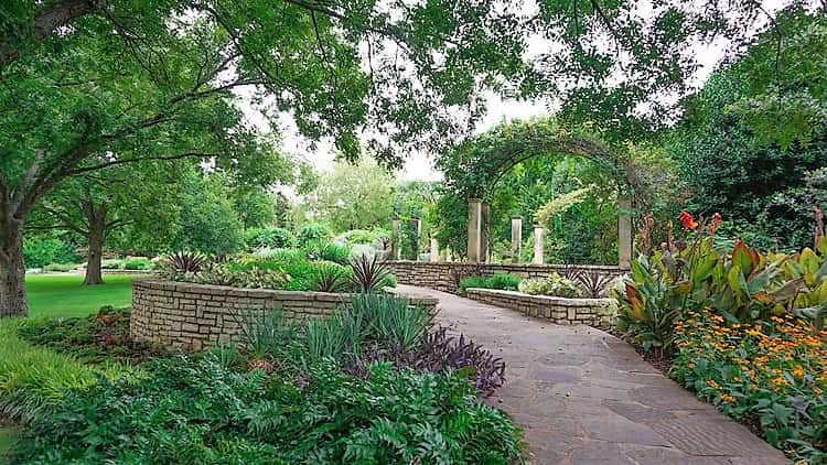 City Approves Entry Fees For Fort Worth Botanical Gardens Ktfw Fm