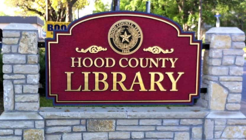 hood-county-library-sign-facebook