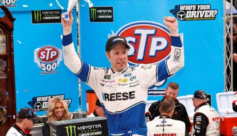 2019-mencs-martinsville-1-brad-keselowski-vl-celebration-ryan-willard-photo