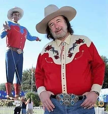 bill-bragg-big-tex-facebook