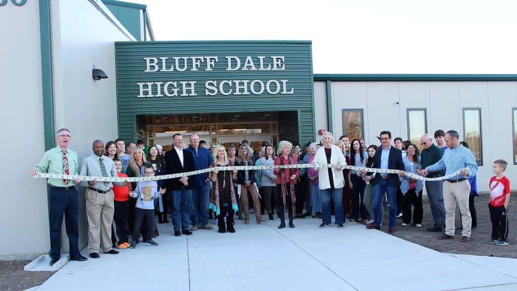 Bluff Dale Opens New School KTFWFM