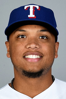 willie-calhoun-texas-rangers-team-photo