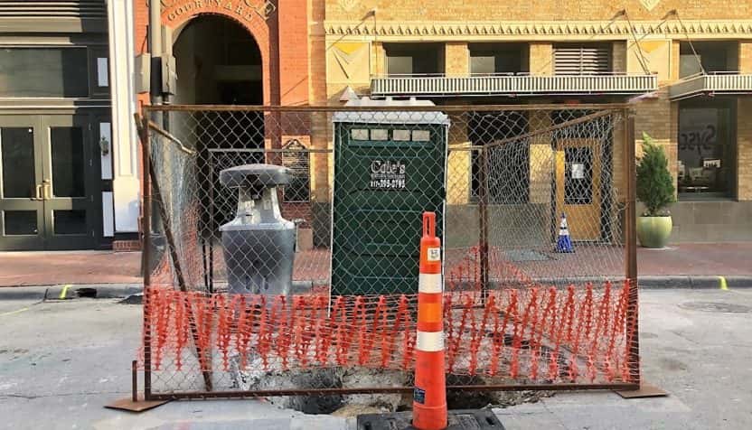 porta-potty-3rd-st-2