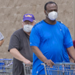 people-shopping-with-masks-2-832