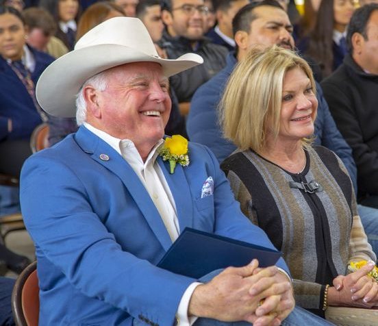 sid-miller-and-wife-tx-ag-comm-facebook