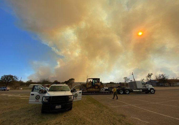 wildfire-central-texas-crittenburg-complex-texas-am-forest-service-twitter