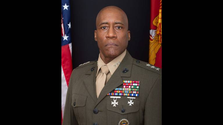 gen-michael-langley-marine-corp-portrait