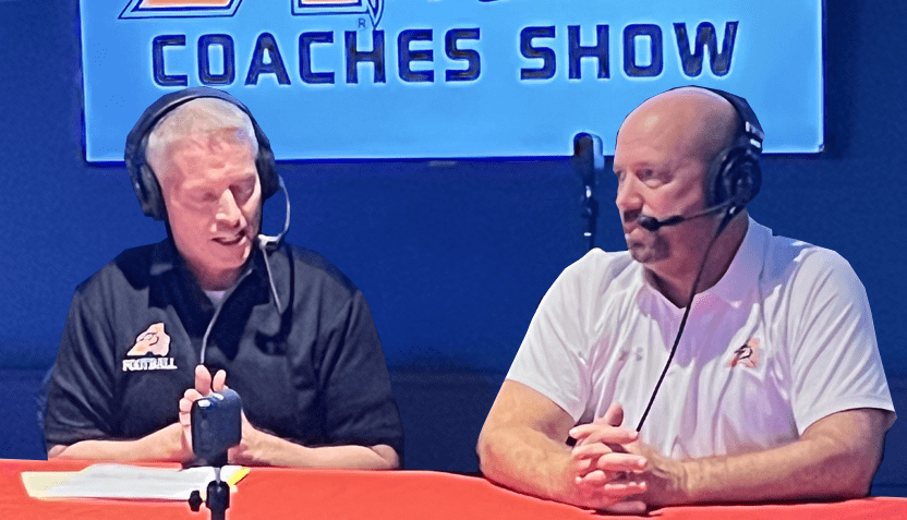 aledo-coaches-show-at-jakes-week-2-832-for-website-posts