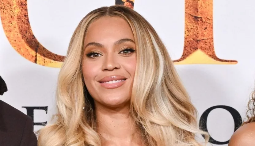 Beyonce at '‘Mufasa: The Lion King’ World Premiere on December 09^ 2024 in Hollywood^ CA