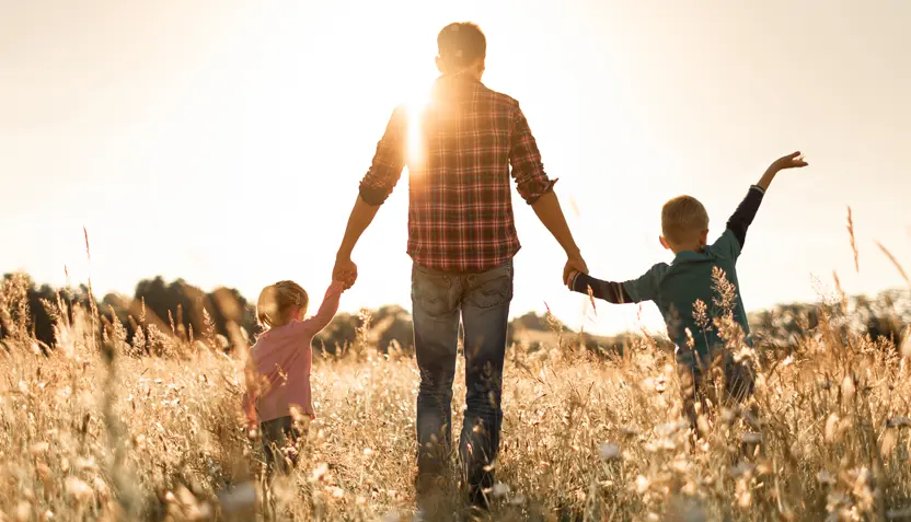 dad-and-kids-1-832
