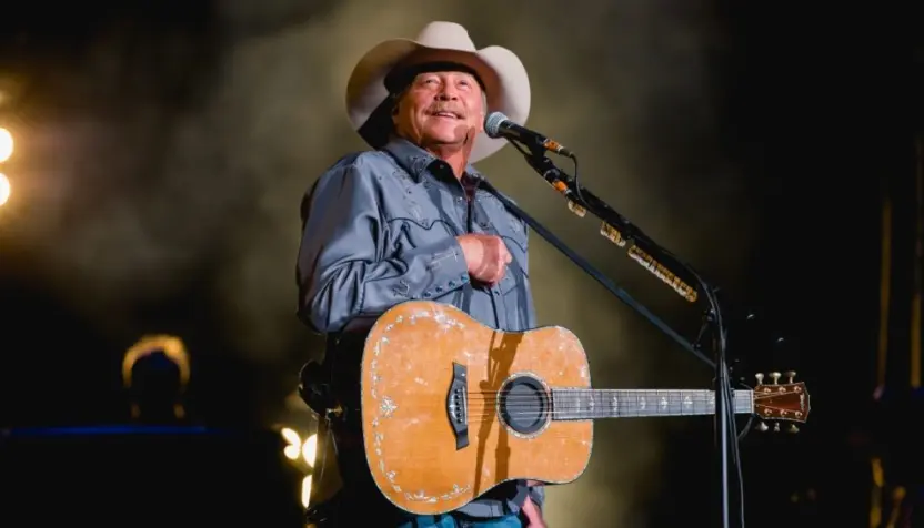 Alan Jackson performs live at Van Andel Arena GRAND RAPIDS^ MICHIGAN / USA - February 23^ 2019