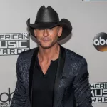 Tim McGraw arrives on the Red Carpet at the 2016 American Music Awards in Los Angeles^ California on November 20^ 2016 Microsoft Theater