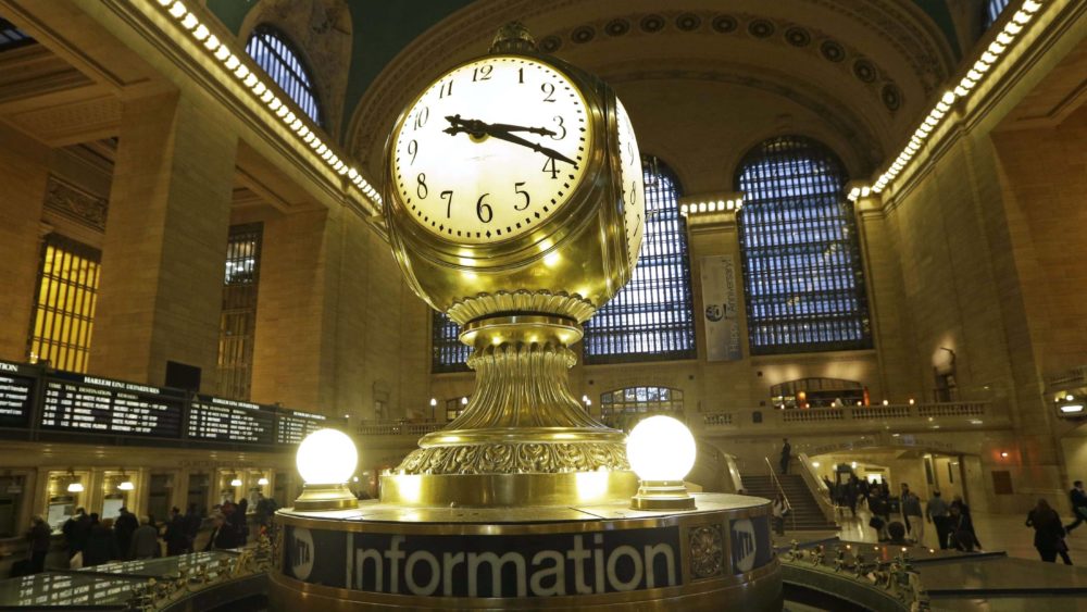 travel-trip-grand-central-100