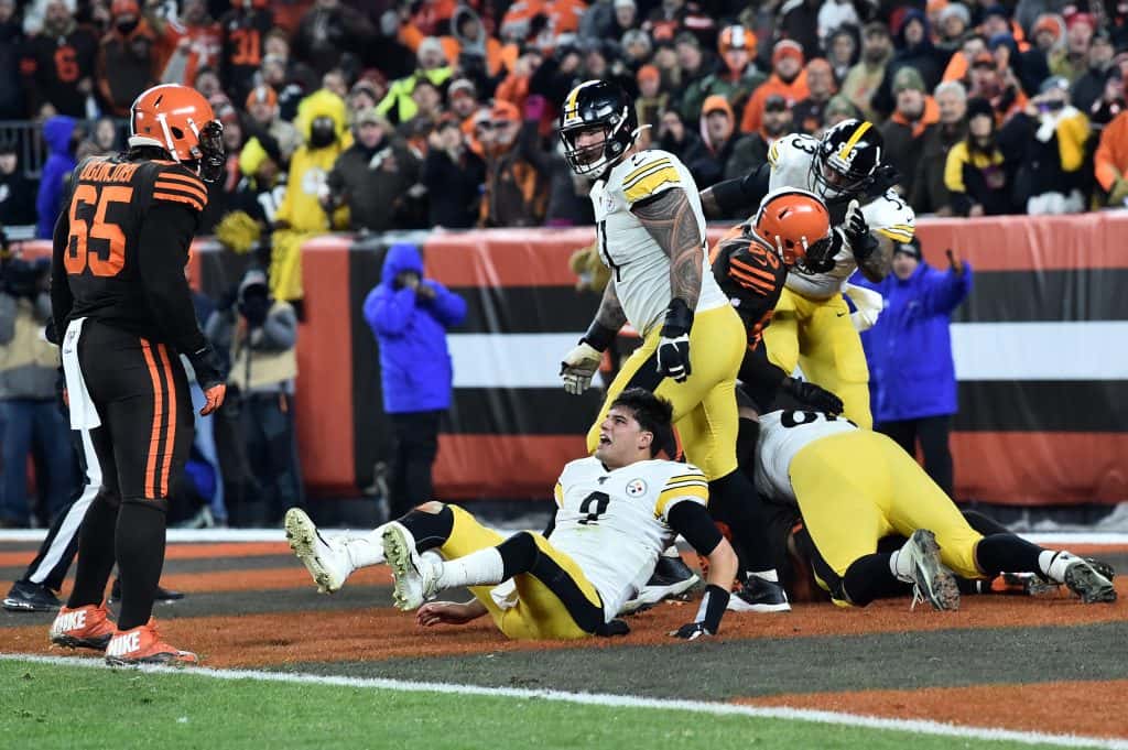 WATCH BrownsSteelers Thursday Night Football 4th Qtr Fight In