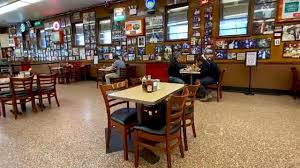Gov. Cuomo bans indoor dining in NYC amid Covid-19 second wave - Vimarsana News