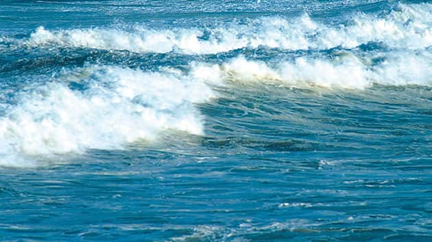 072218_thinkstock_waves